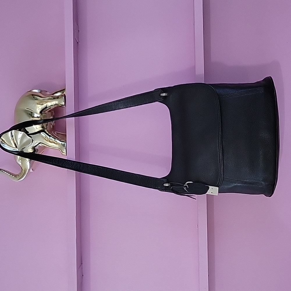 ROLFS Soft black leather shoulder bag adorable 🥰🐈‍⬛